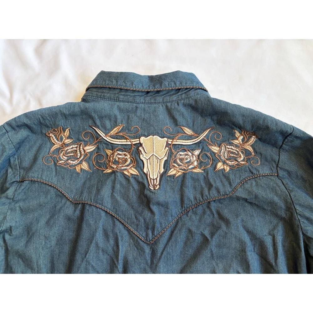 Scully Rodeo Denim Shirt Womens XL Blue Floral Steer Skull Embroidered Cowgirl